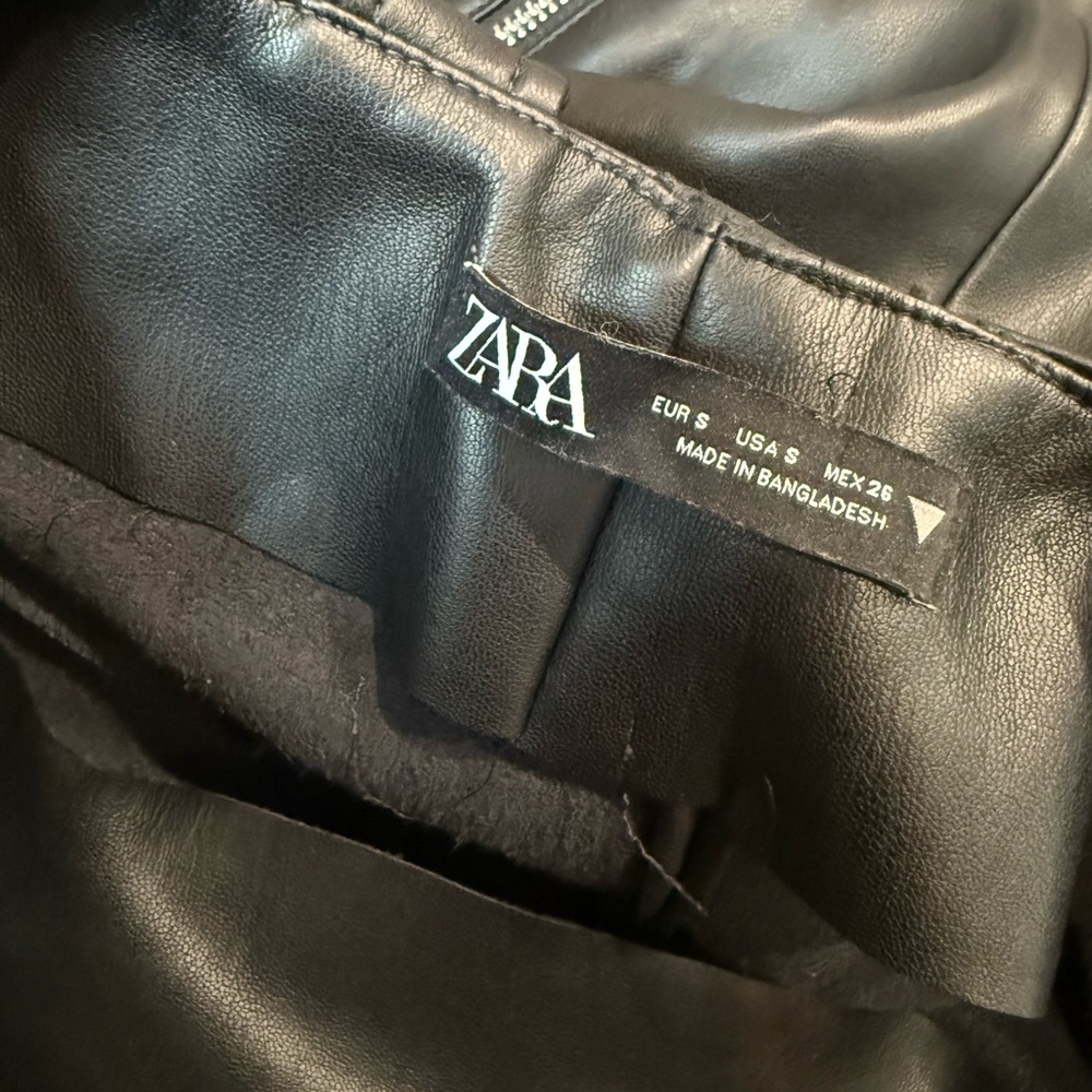 Zara Black Faux Leather Midi Skirt - Picture 4 of 4